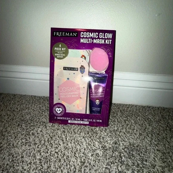 Freeman cosmic glow mask set