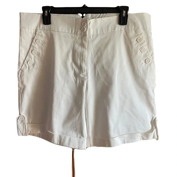 Sagharbor denim white shorts size 12