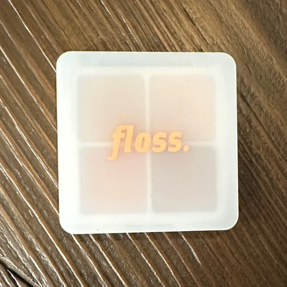 Floss Just Peachy Eyeshadow Squad