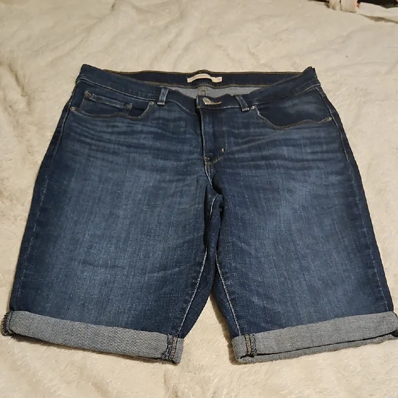 Levi's Dark Blue Women's Shorts Nwot