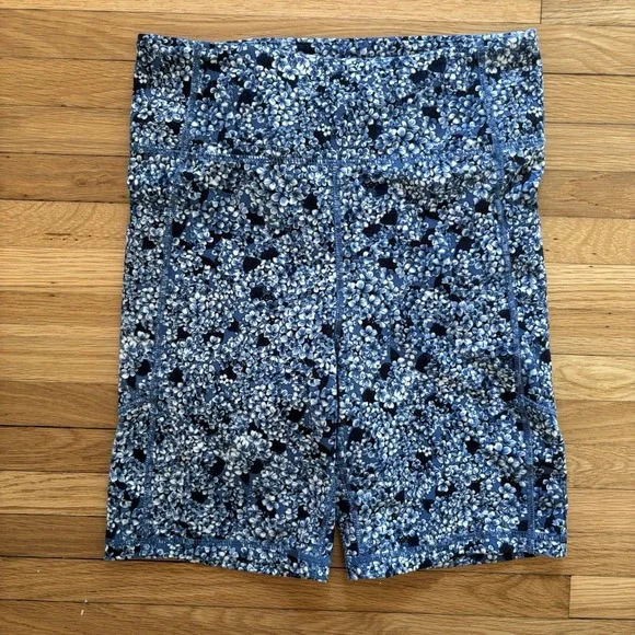 Tuckernuck Sport Compression Biker Shorts Floral Blue Womens Size Small Gym Yoga