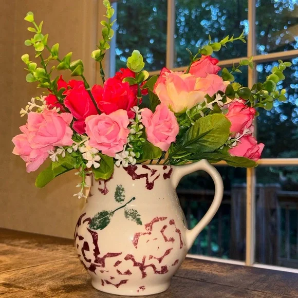 2 Bouquets of Artificial Cloth Floral Roses