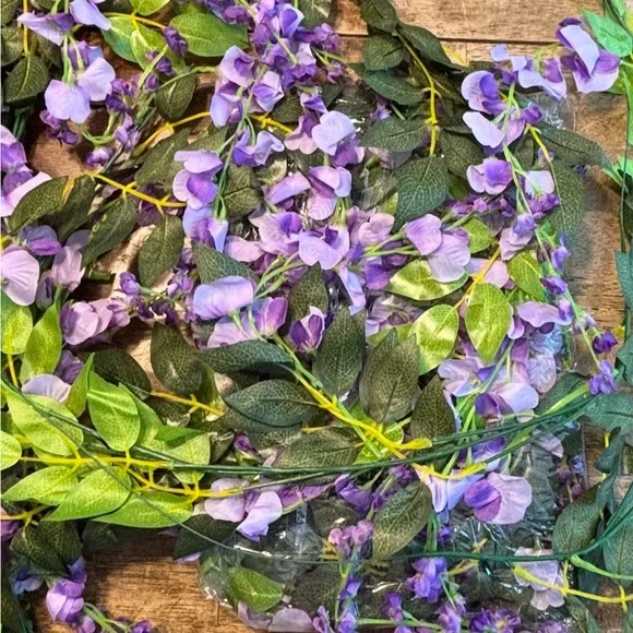 Lvydec Wisteria Artificial Flowers Garland, 2 Pcs Total 14.4ft Light Purple