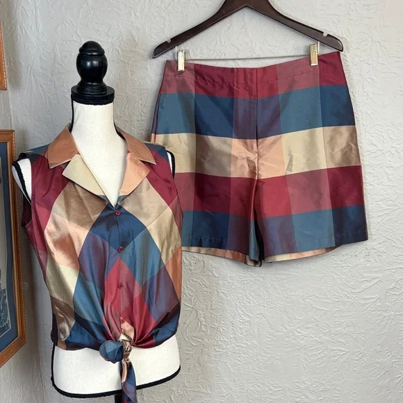 Lafayette 148 Silk High Waist Shorts and Tie Top Set
