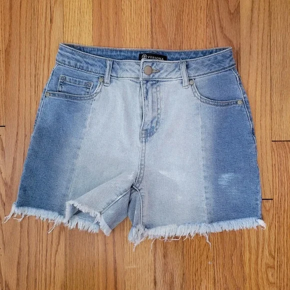 Versona Two Toned Women's Denim Shorts Modern Size 2 Light & Medium Wash Cutoffs