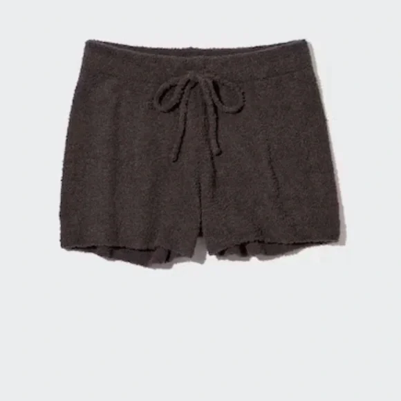 UNIQLO Size S Soft Fluffy Shorts in Dark Brown