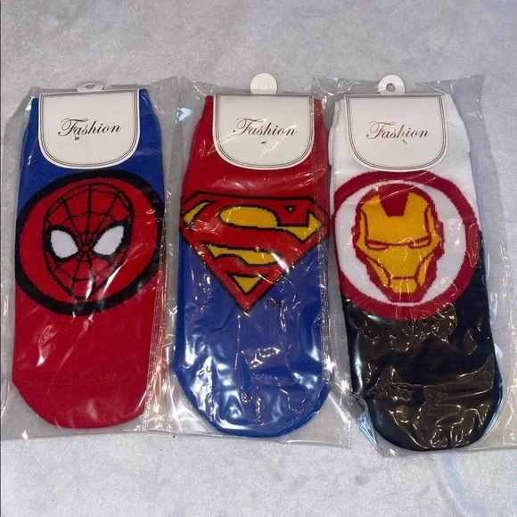 Superhero Themed Socks Set of 3 nwt ankle socks fits shoe youth 2.5 - womens 10