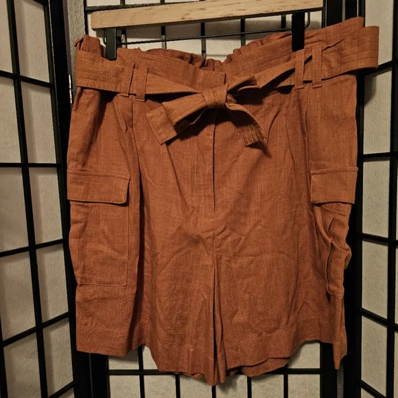 Simply Vera Lined Linen Burnt Orange Shorts  Size XL‎