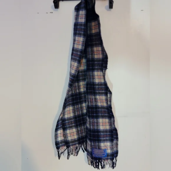 Pendleton Vintage Wool Blue and White Checkered Scarf
