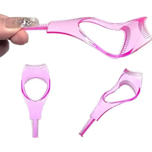 💎FREE💎 3 in 1 Mascara Guard, Eyelash Comb, Eyeliner Stencil Pink