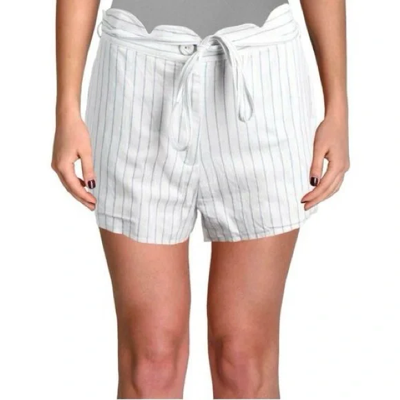 AQUA Scalloped Striped Linen Shorts‎ - 100% Exclusive size xsmall