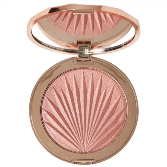NIB Makeup Revolution Glow Splendour Ultra Glow Highlighter – Luminous (0.45 oz)