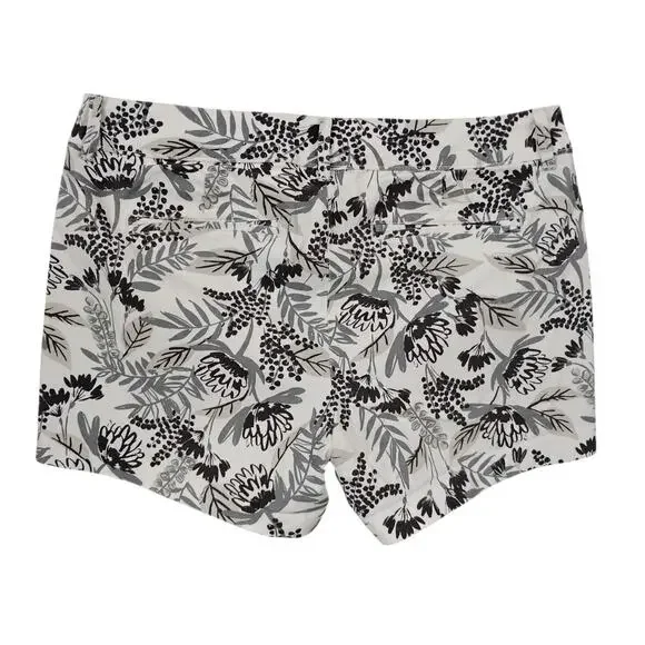 Old Navy Pixie Shorts Size 10 Reg Gray Floral Print Pockets Zipper Closure Flat