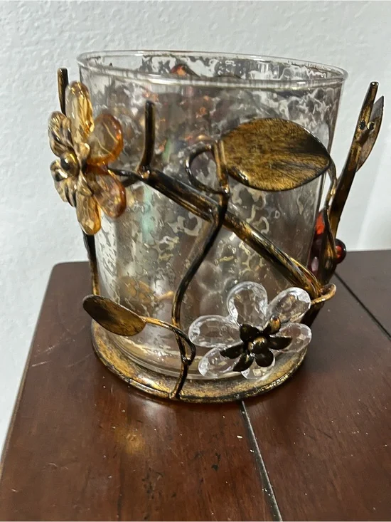 Pier 1 Amber and Clear Floral Glass Candle Holder