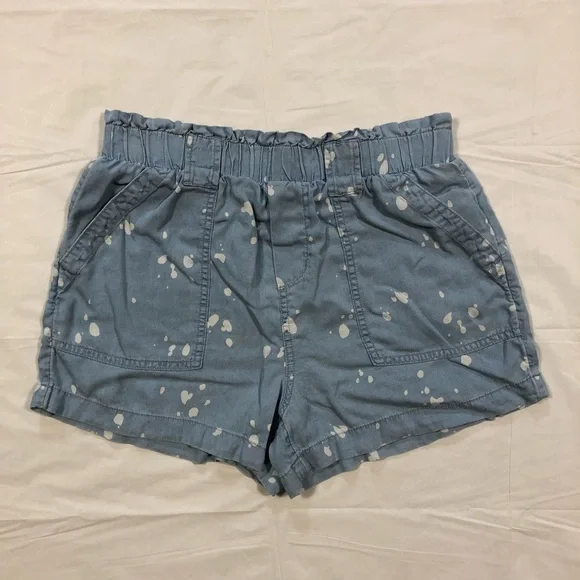Time and Tru Women’s High Rise Pull-On Tencel Light Blue Shorts size S