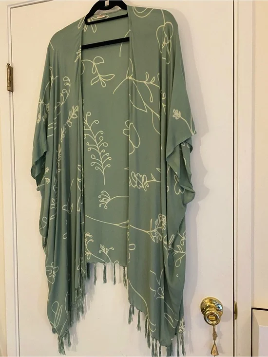 Village Thrive Sage Floral Fringe Open Kimono