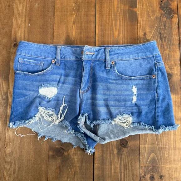 No Boundaries Blue Distressed Jean Shorts