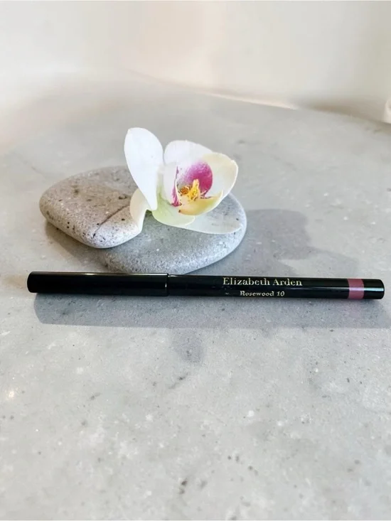 Elizabeth Arden Rosewood 10 Lip Liner — Dusty Rose Pink