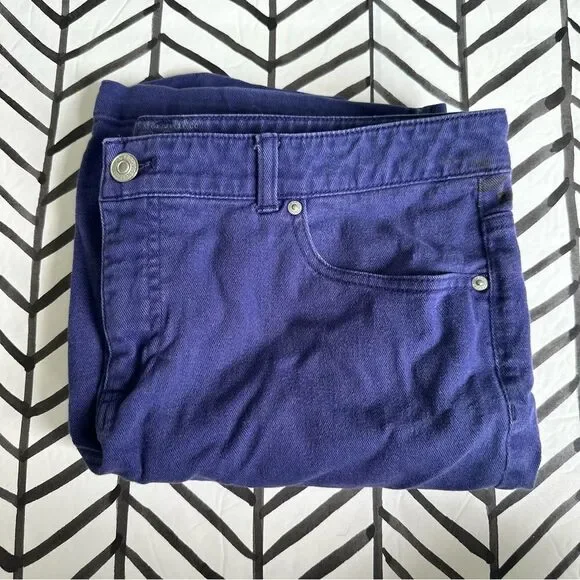 Izod Size 14 Deep Purple Bermuda Denim Shorts