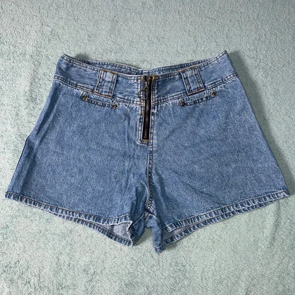 Mudd Womens Blue Jean Shorts Size 13 Zip closure Mom Y2k 3