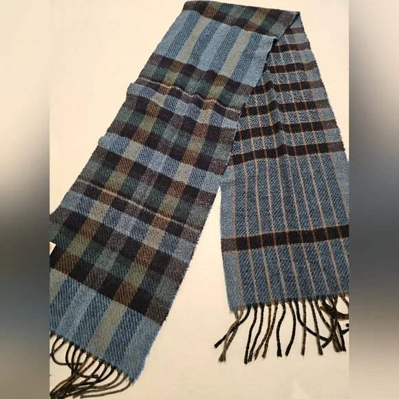 Kenneth Cole Scarf