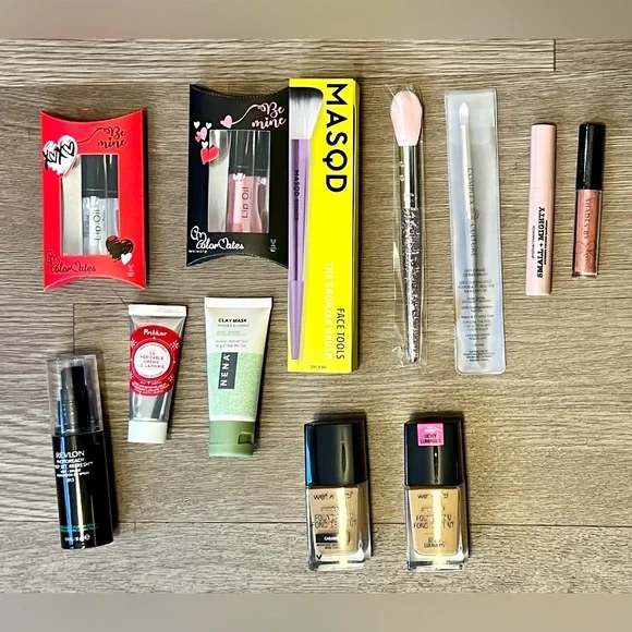 Lot of Brand New Assorted Skin Care, Makeup, & Tools