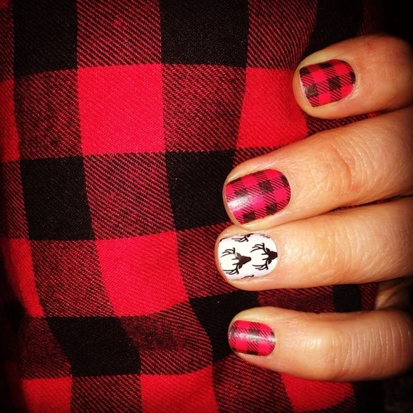 Jamberry Classic Red and Black Checkered Nail Wraps