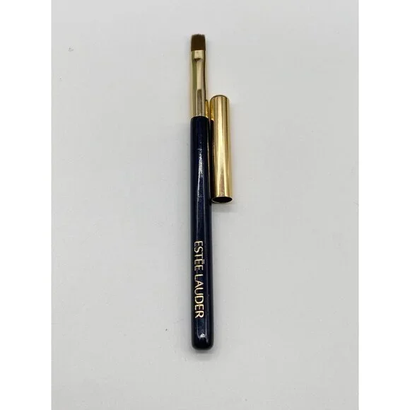 Estee Lauder Lip Brush 35 New Authentic