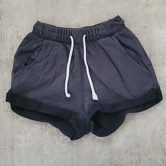WOMEN'S H&M GREY AND BLACK SHORTS SIZE XS $20