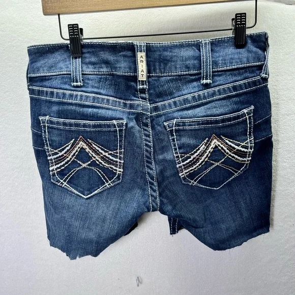 Ariat REAL denim Cut off Denim Jean Shorts Jorts‎ Womens 29 Cute Comfy 2323