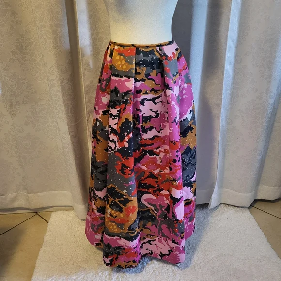 NWT MANISH ARORA Maxi Skirt Pleated Flowy, Size L, Color Pink, Multicolor