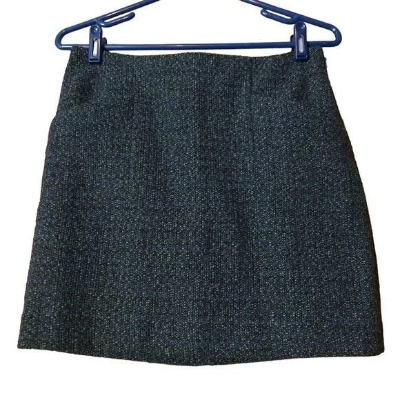 Outback Red Wool Blend Green Mini Skirt Side Zip Lined Classic Size 4 Office