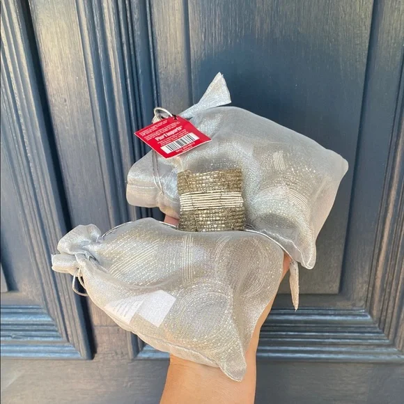Pier 1 Set of 8 beaded napkin rings in 2 organza pouches