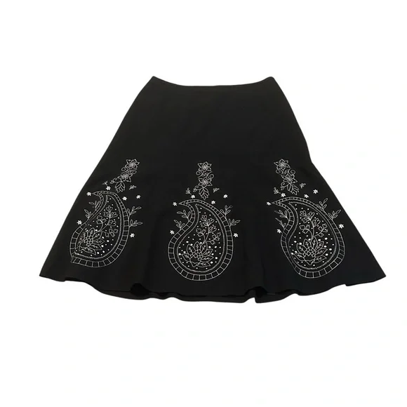 LOFT black embroidered skirt