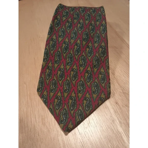 Hunting Horn Classics‎ Paisley Men's Silk Neck Tie