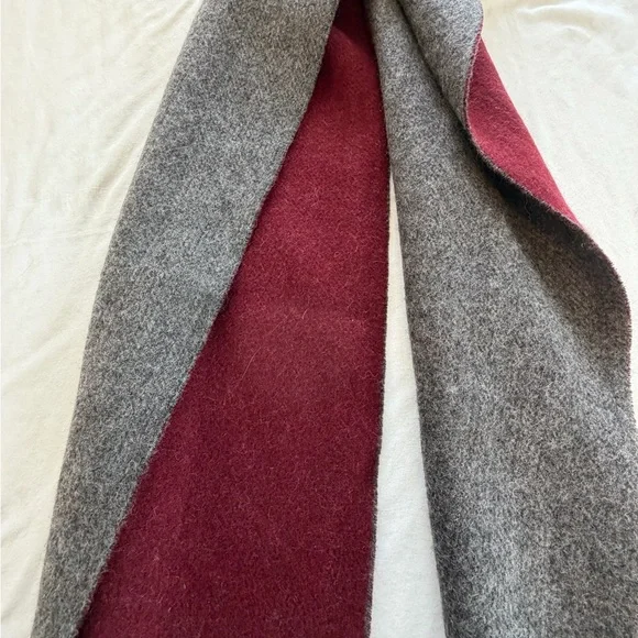 Wool Scarf Gray and Burgundy 70”