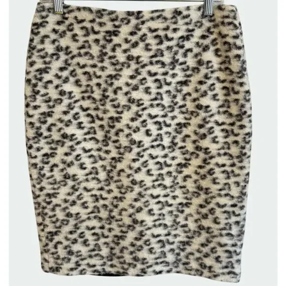 Ann Taylor‎ Furry Pencil Skirt Animal Print Size 10 Petite Business Office Siren