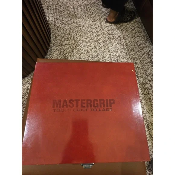 Wood Chisel Set Mastergrip 6 Pc in Wooden Case Chrome Vanadium