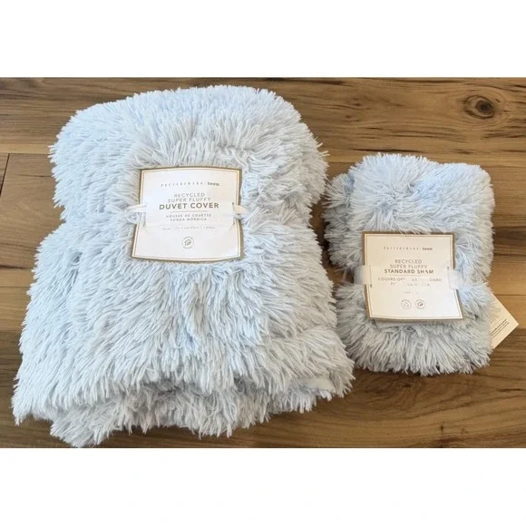 Pottery Barn Teen Recycled Super Fluffy Twin Duvet Cover & Standard Sham Blue