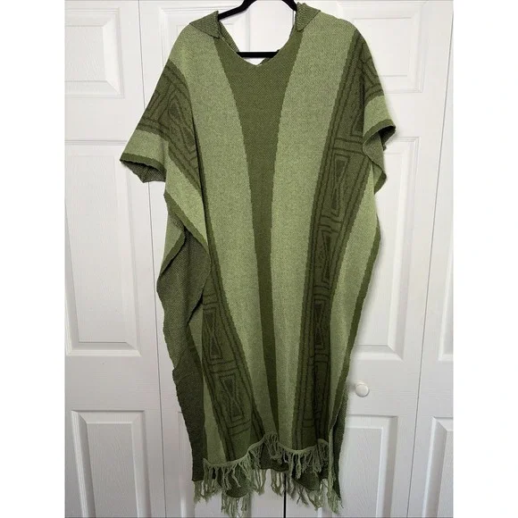 Arvil Hill Hooded Poncho Cloak Mens Size M Green Striped Geometric Knit Festival