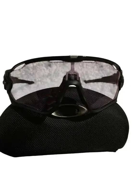 Oakley Jawbreaker Transitions Photochromic Sport Sunglasses