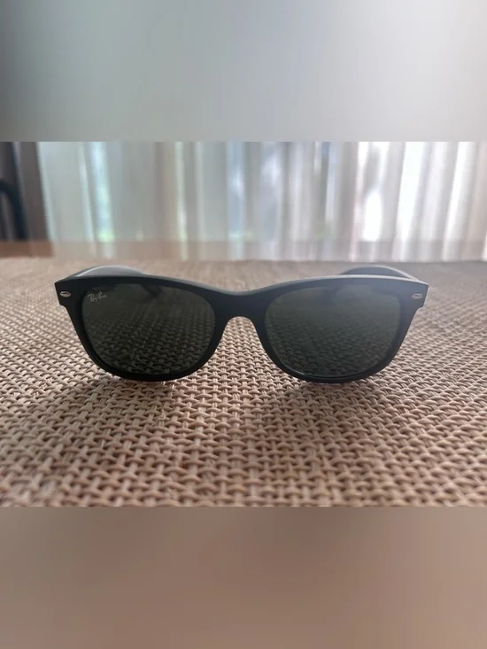 Ray-Ban RB2132 55mm Matte Black “New Wayfarer” Sunglasses with Case.