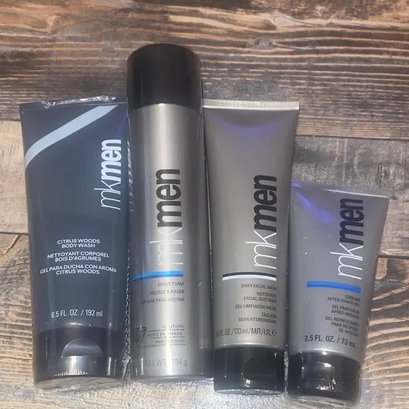 Mary Kay Men Grooming Set - Black and Silver