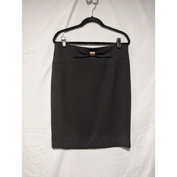 New York Clothing Co. Women's Black Knee‎ Length Column Pencil Skirt Size Large
