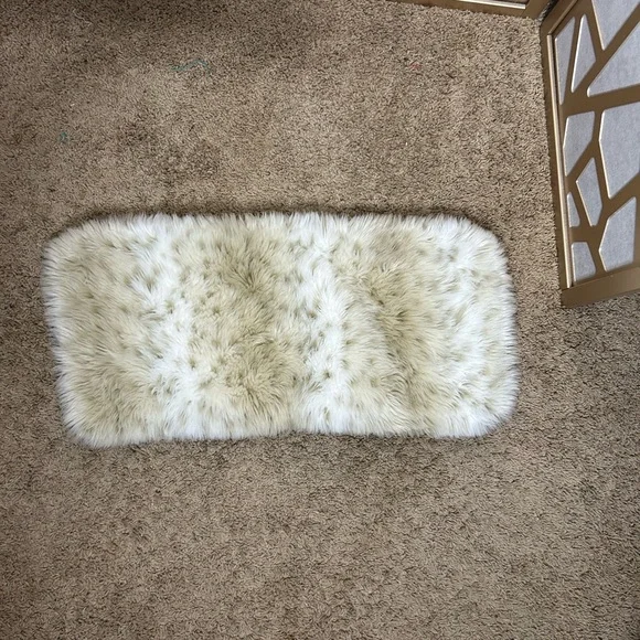 Pottery Barn Faux Fur Zipper Pillowcase