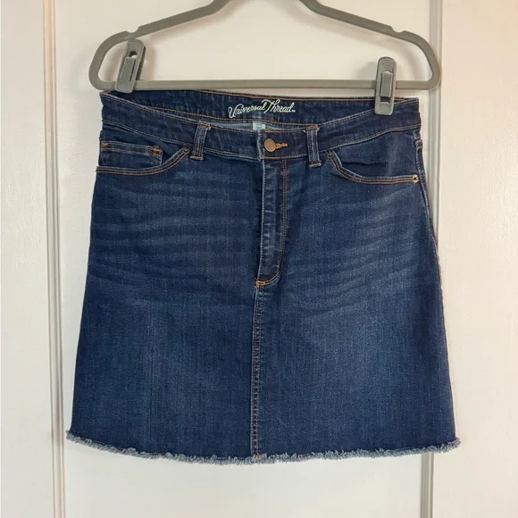 Universal Thread Women's Frayed Hem Denim Skirt - Dark Blue