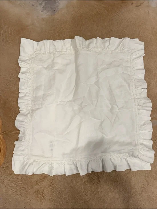 Pottery Barn Linen ruffled euro shams-set of 2