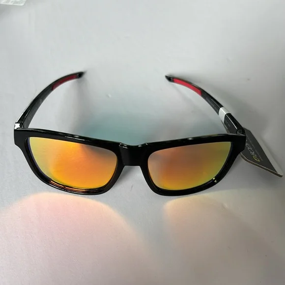 Body Glove Sunglasses Black Frame Style 10267627 100% UVA-UVB Lens Protection