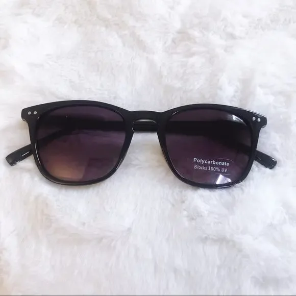 Luca Black Classic Aviators Oval Sunglasses