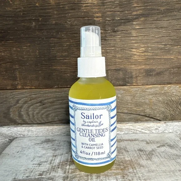 Sailor by captain blankenship Gentle‎ Tides Cleansing Oil 4 Fl Oz | MSRP = $24
